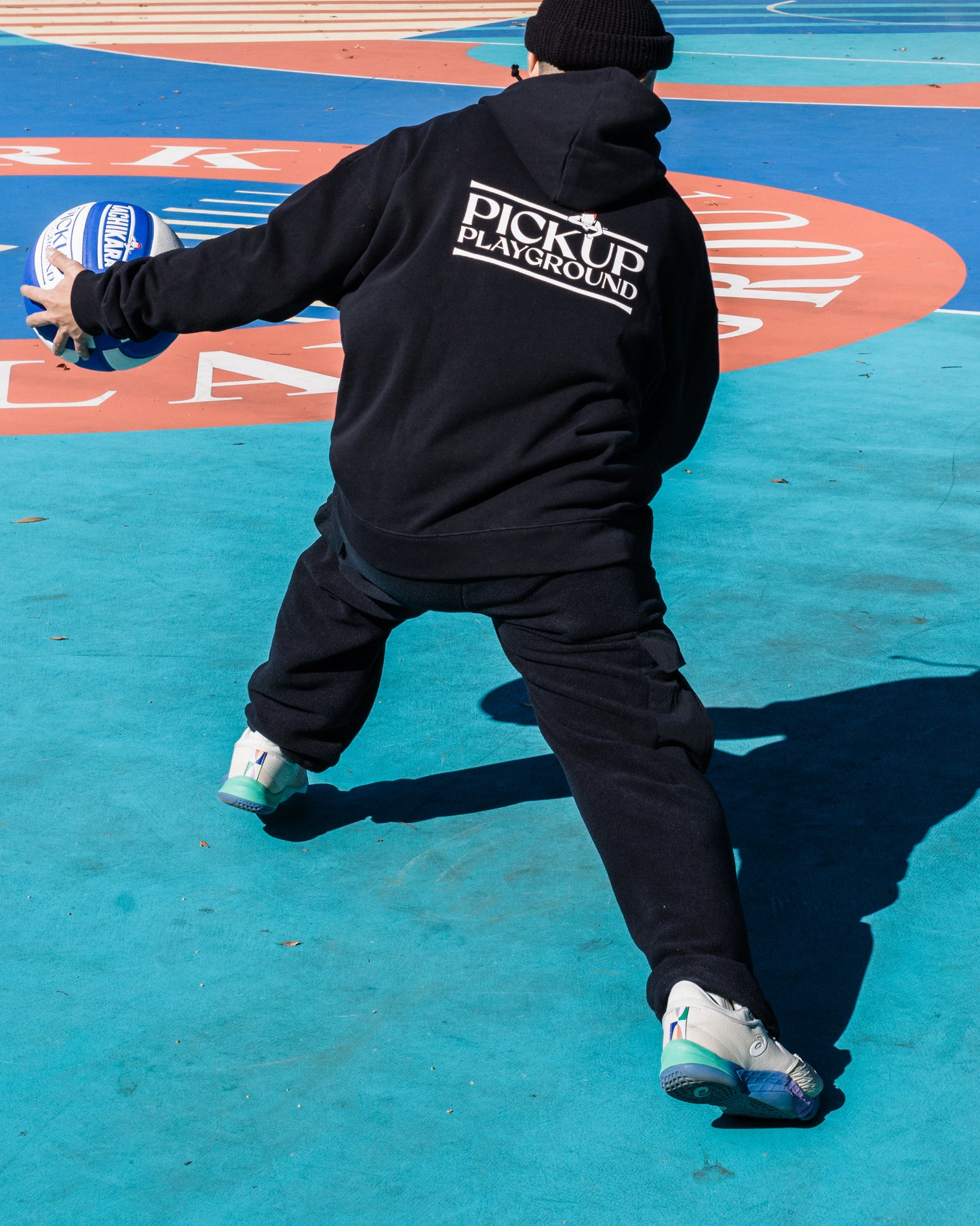 Logo Sweat Hoodie -PICK UP PLAYGROUND- (black)