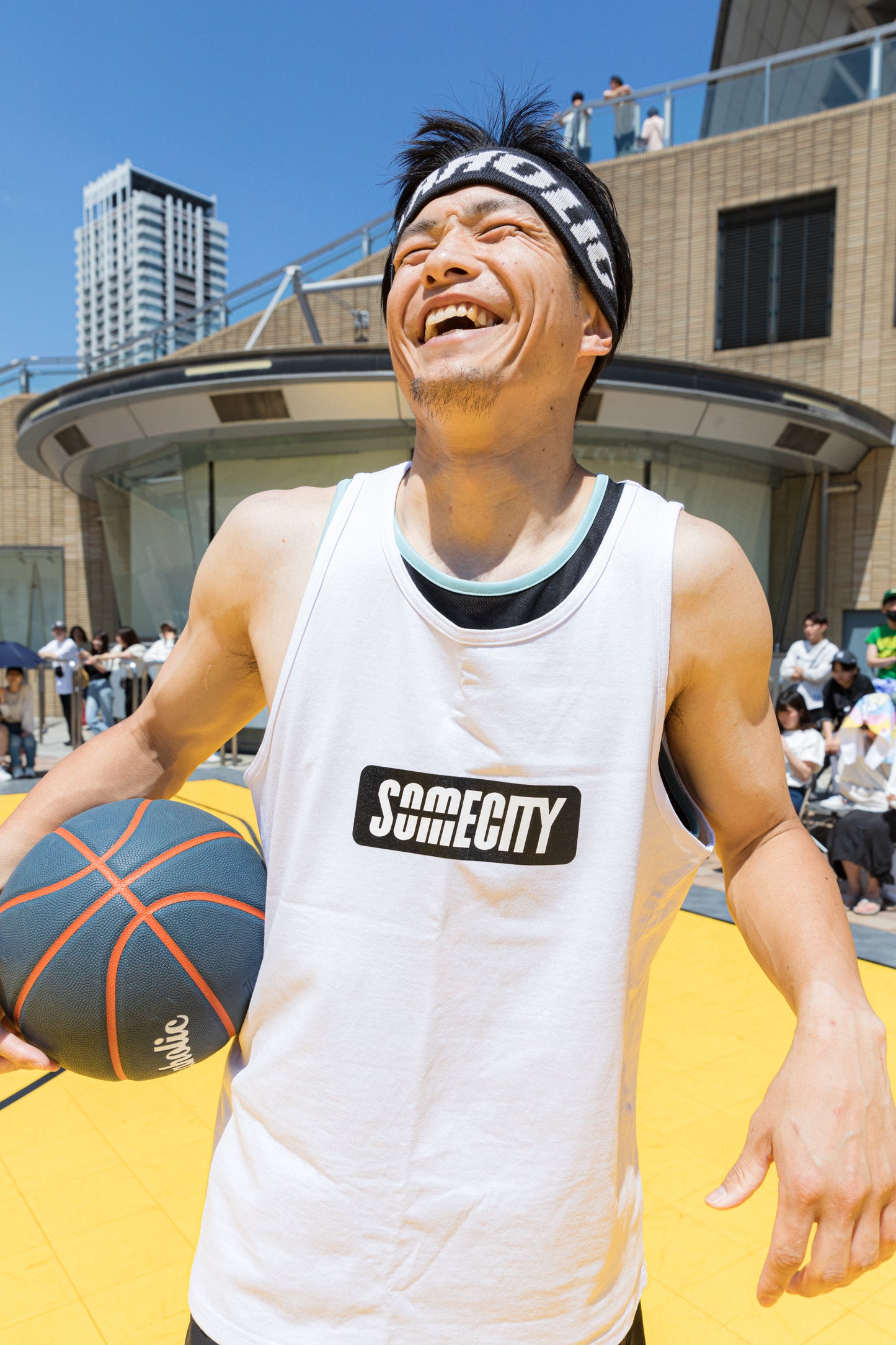 Logo Tank Top -PICK UP PLAYGROUND- (white)