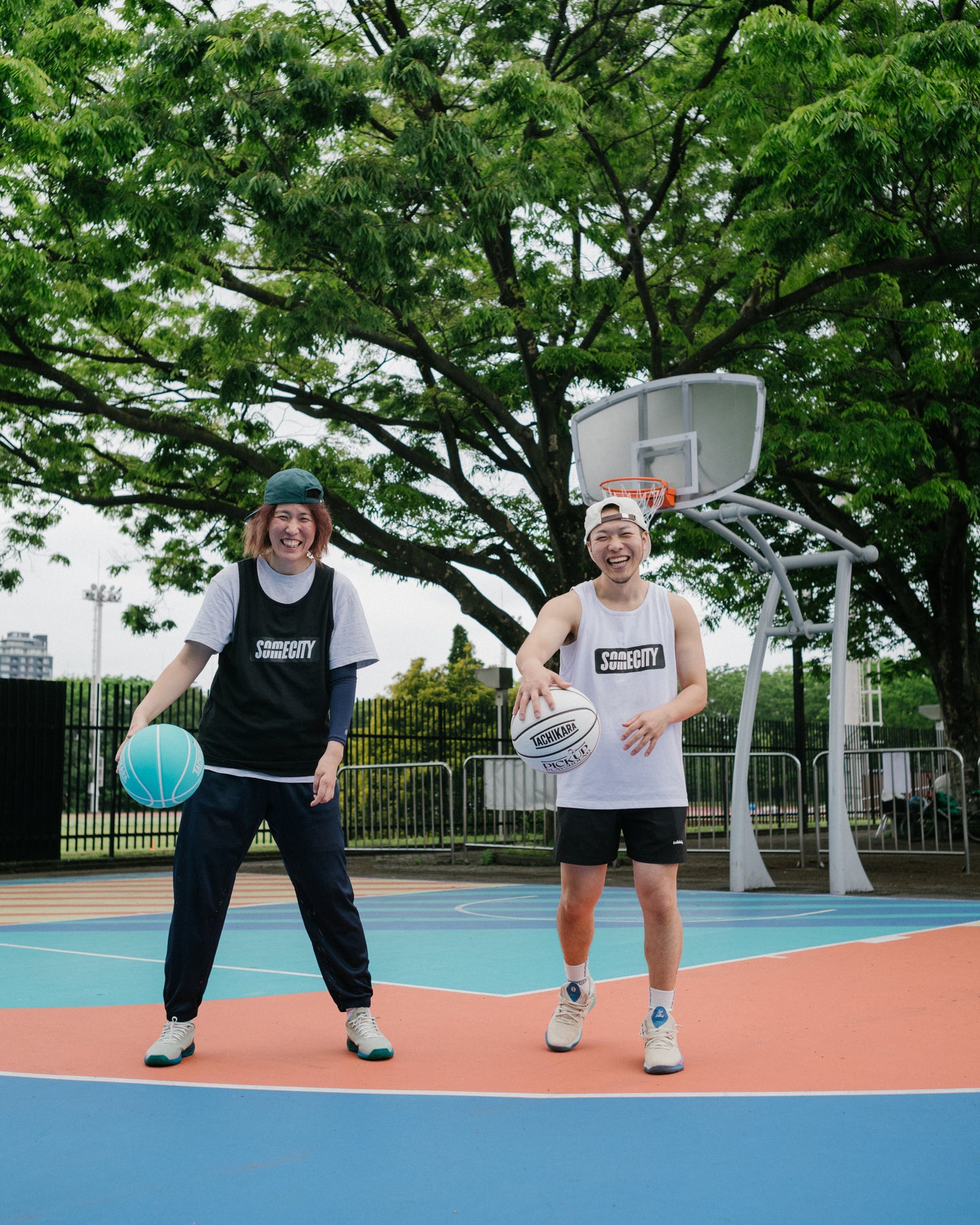 Logo Tank Top -PICK UP PLAYGROUND- (white)